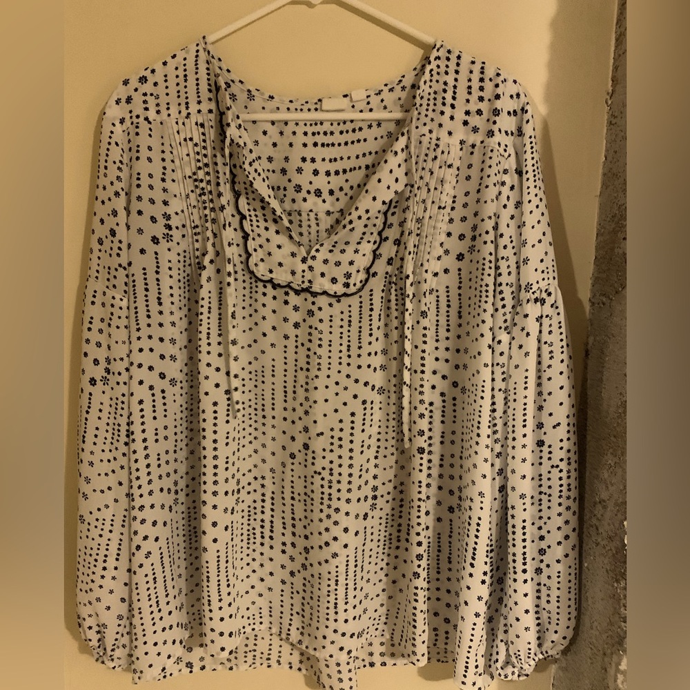 GAP large polka dot / floral flowy boho  blouse